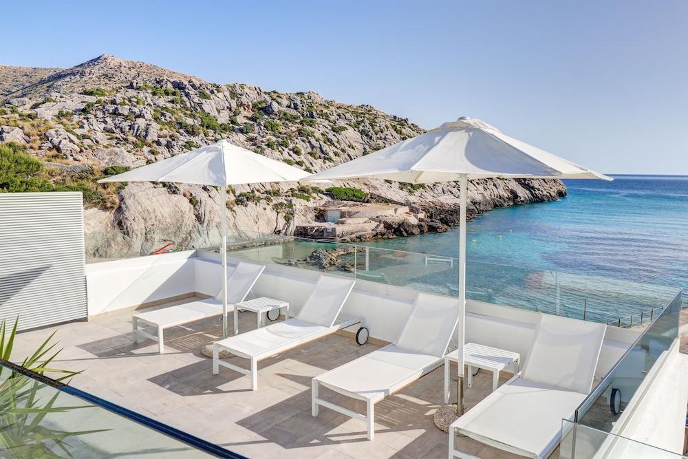 Hoposa Niu Hotel Cala de Sant Vicenc Buitenkant foto