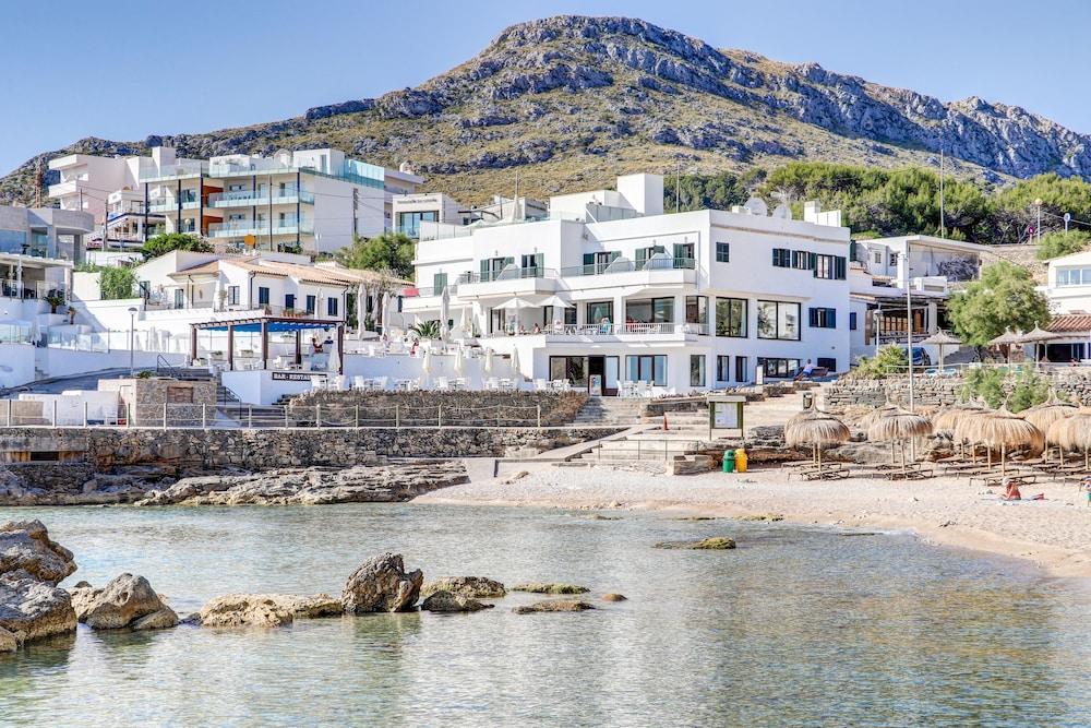 Hoposa Niu Hotel Cala de Sant Vicenc Buitenkant foto