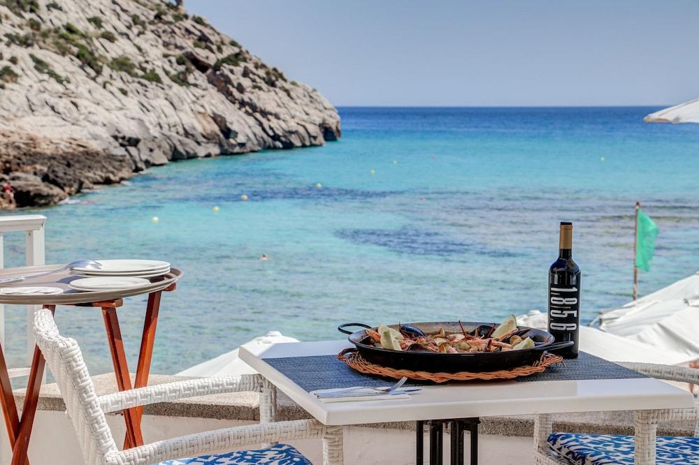 Hoposa Niu Hotel Cala de Sant Vicenc Buitenkant foto