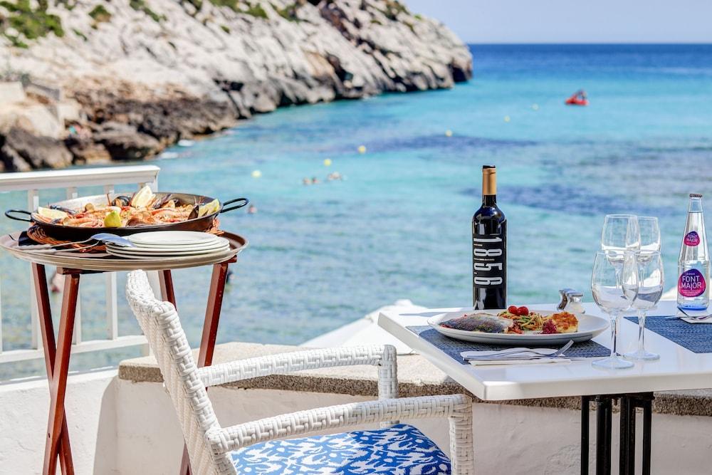 Hoposa Niu Hotel Cala de Sant Vicenc Buitenkant foto
