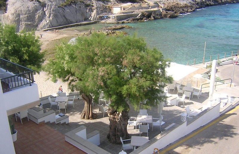 Hoposa Niu Hotel Cala de Sant Vicenc Buitenkant foto